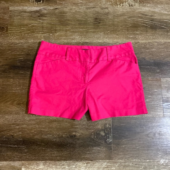 Ann Taylor Pants - Ann Taylor “signature” Shorts